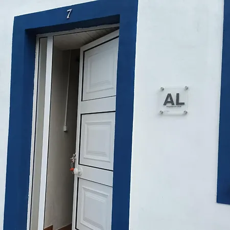 Olhinhos De Azeitona - Quatro Ribeiras Dom wakacyjny