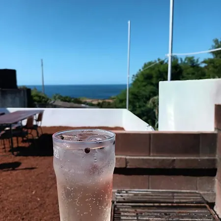 Olhinhos De Azeitona - Quatro Ribeiras * Praia da Vitória